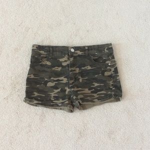 Camouflage jean shorts